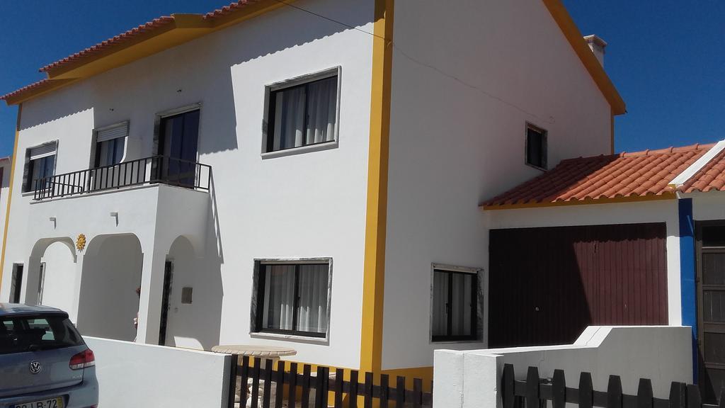 Sun House - Baleal Villa Ferrel  Exterior photo